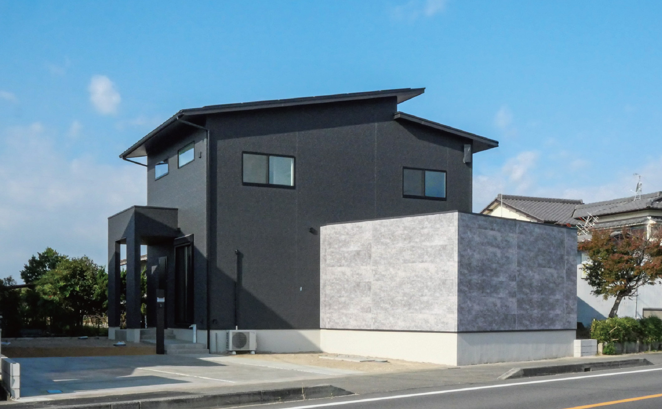 美しく暮らす、モノトーンハウス