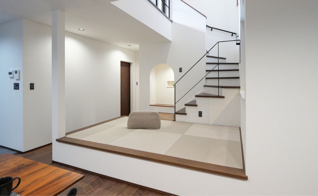 【事例あり】小上がり和室の魅力とは?設計時のポイントやよくある後悔・対策方法 アイキャッチ画像